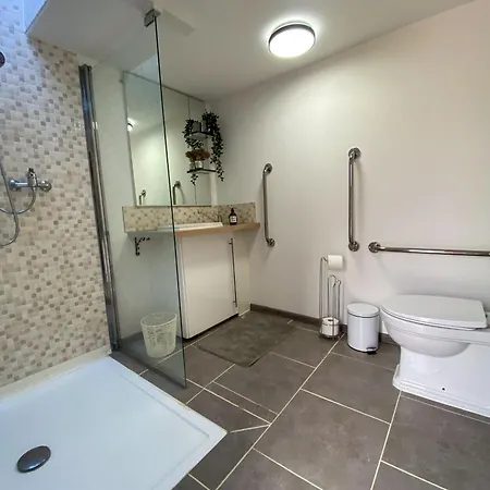 007 James Bond Maison Pour Tous Y Compris Handicapes Avec Piscine Privee Queyssac Esterno foto